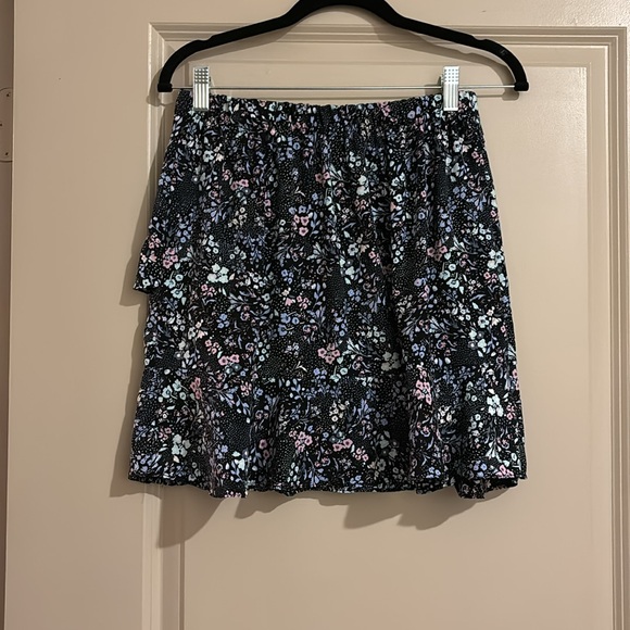 Altard state skirt - Picture 4 of 6